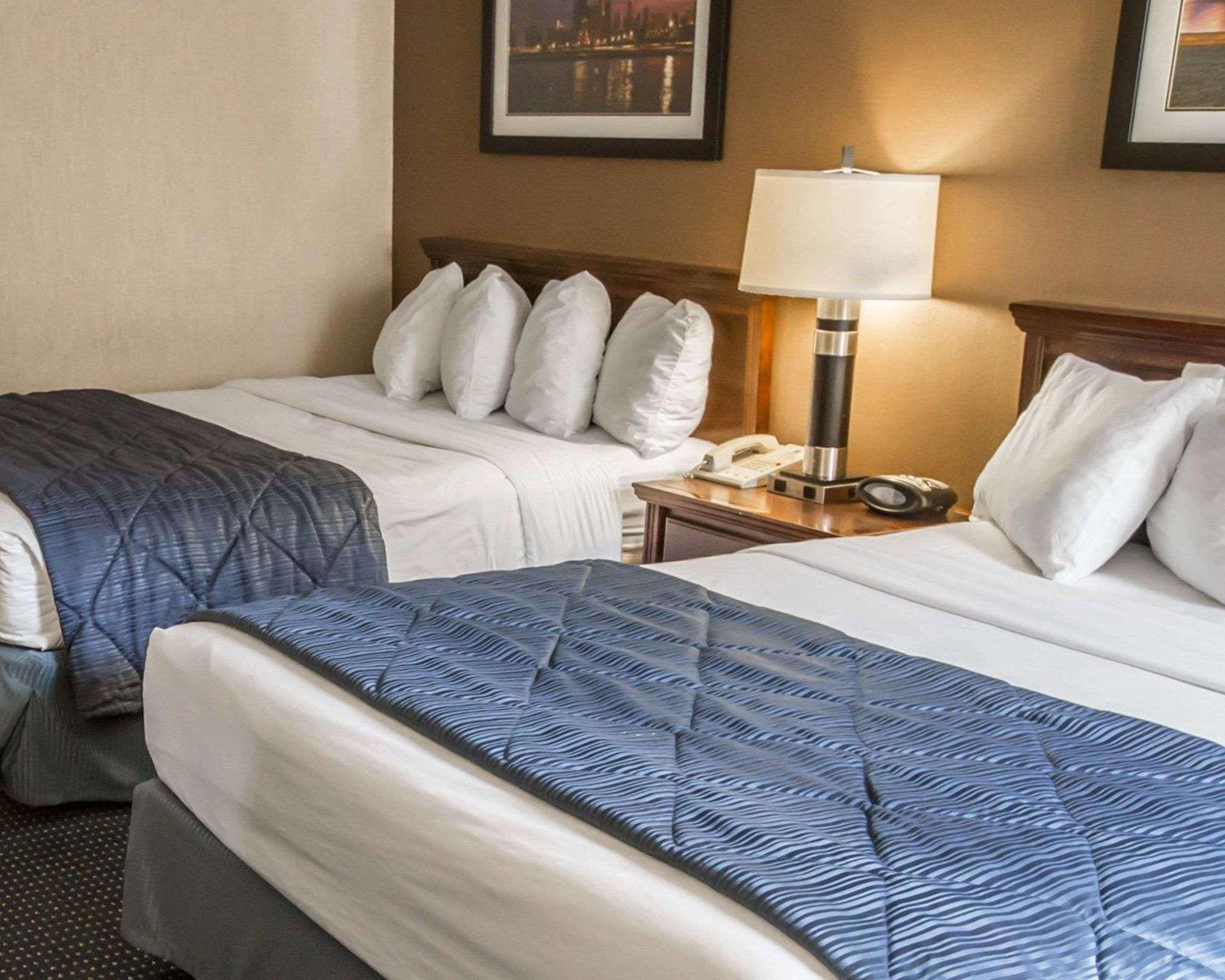 Quality Inn Schaumburg - Chicago Near The Mall Екстер'єр фото