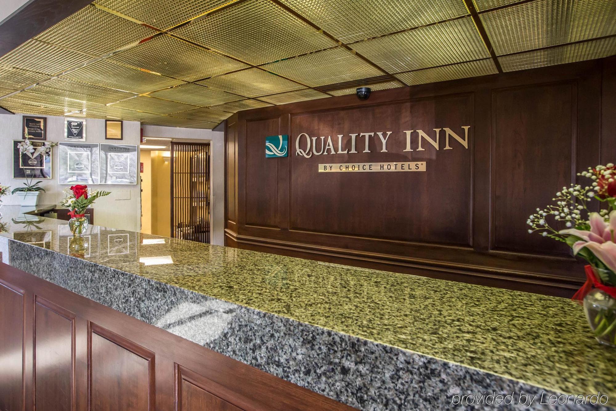 Quality Inn Schaumburg - Chicago Near The Mall Екстер'єр фото