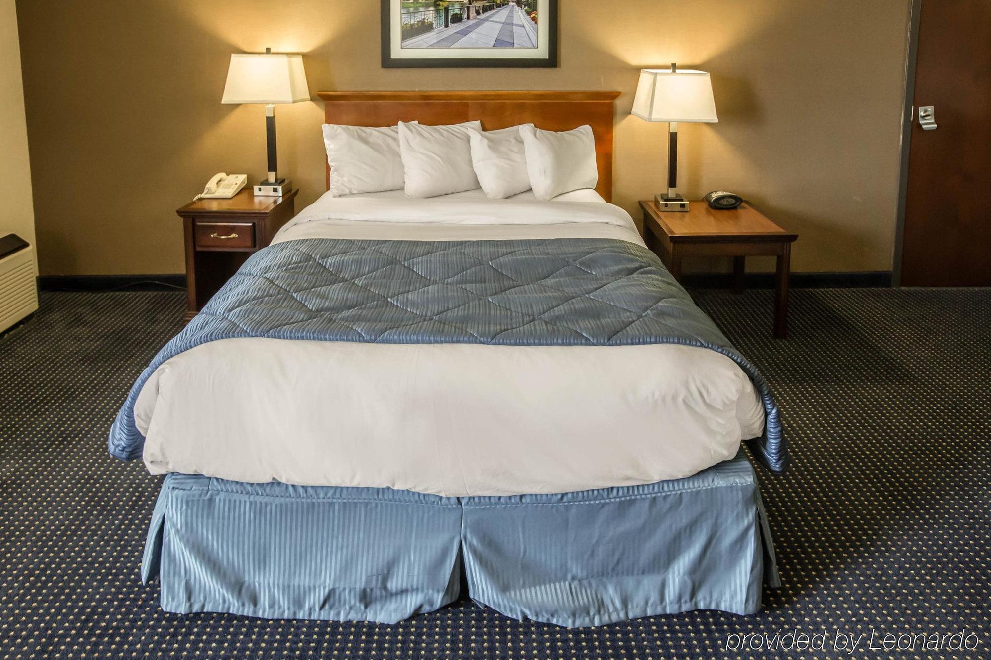 Quality Inn Schaumburg - Chicago Near The Mall Екстер'єр фото