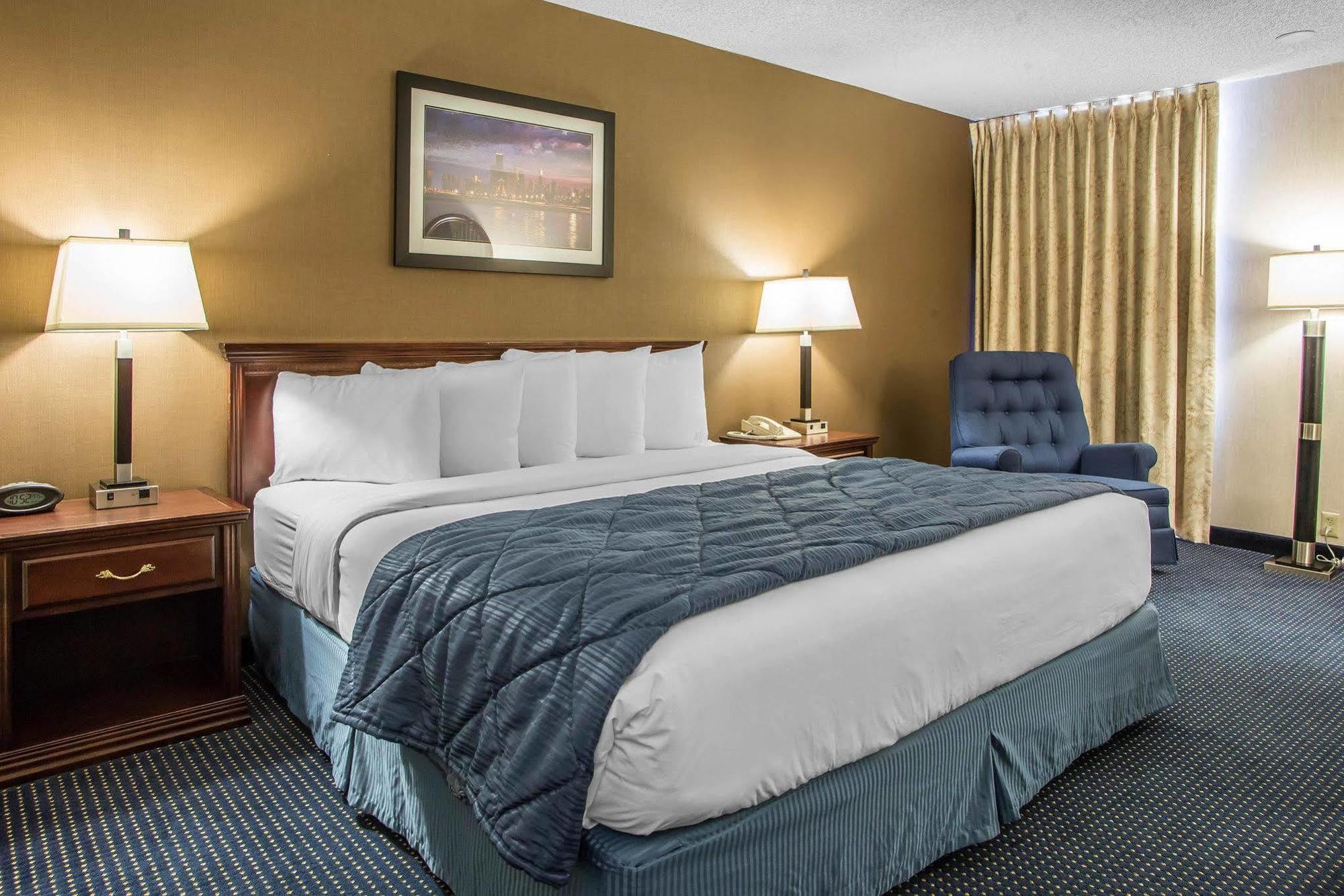 Quality Inn Schaumburg - Chicago Near The Mall Екстер'єр фото