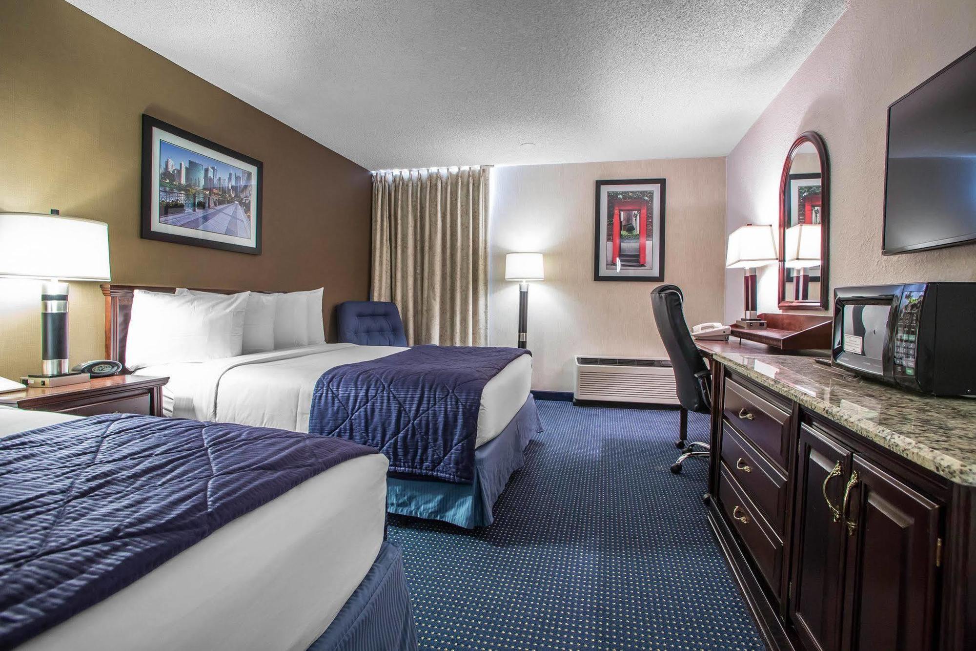 Quality Inn Schaumburg - Chicago Near The Mall Екстер'єр фото